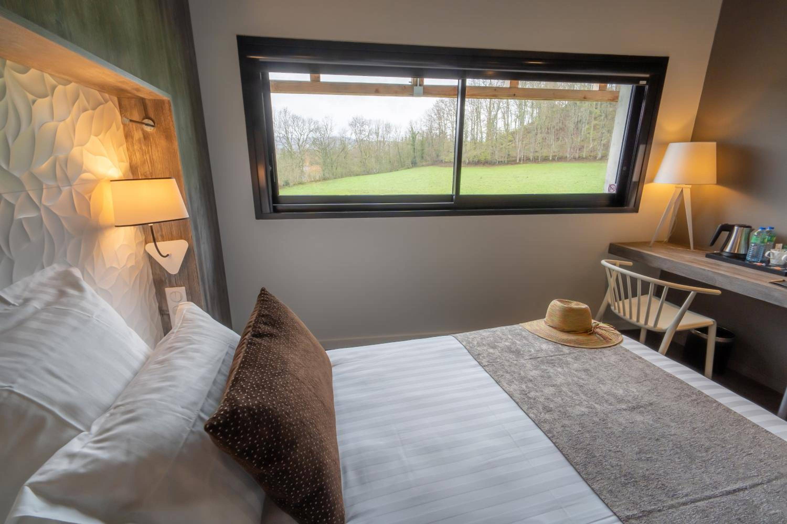 Hotel Avec Jacuzzi Privatif Clermont Ferrand Spa Privatif à Clermont ferrand: Votre hôtel avec jacuzzi privatif